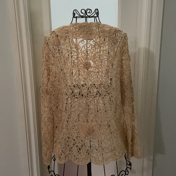 Lace sheer top - Picture 5 of 7